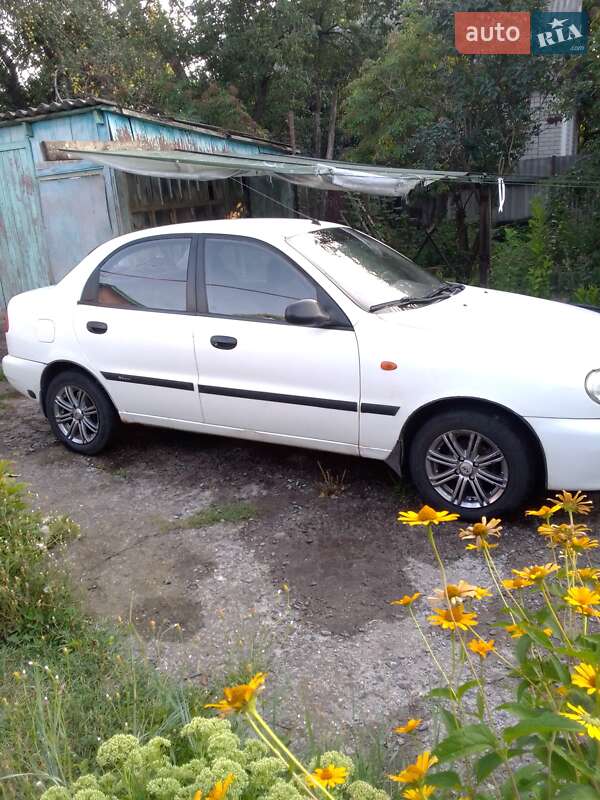 Daewoo Lanos 2004