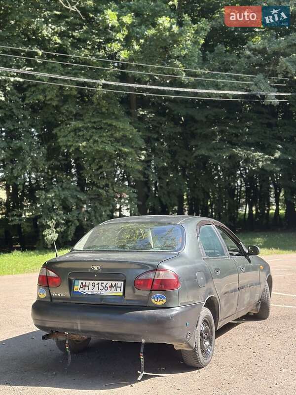 Седан Daewoo Lanos 1998 в Львове