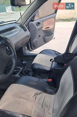 Седан Daewoo Lanos 2004 в 
