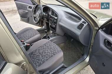 Седан Daewoo Lanos 2003 в 