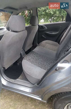 Седан Daewoo Lanos 2010 в 