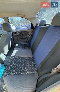 Седан Daewoo Lanos 2003 в 