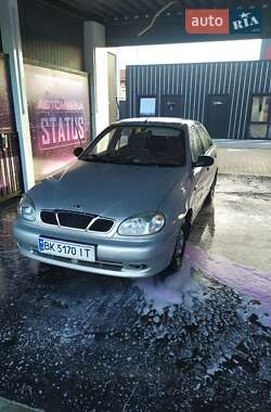 Седан Daewoo Lanos 2007 в Ровно