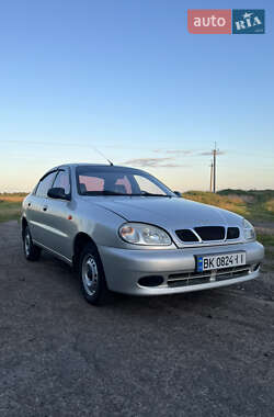 Седан Daewoo Lanos 2007 в Зарічному