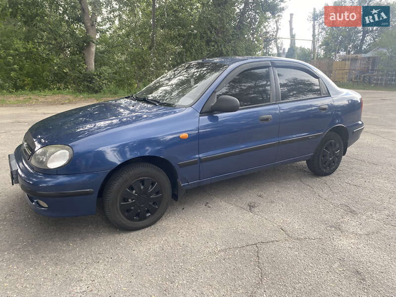 Daewoo Lanos 2011