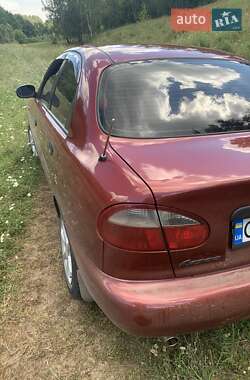 Седан Daewoo Lanos 2002 в 