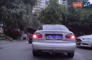 Седан Daewoo Lanos 2004 в Киеве