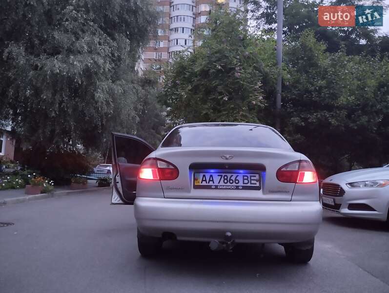 Седан Daewoo Lanos 2004 в Києві