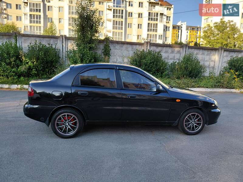 Седан Daewoo Lanos 2008 в Виннице