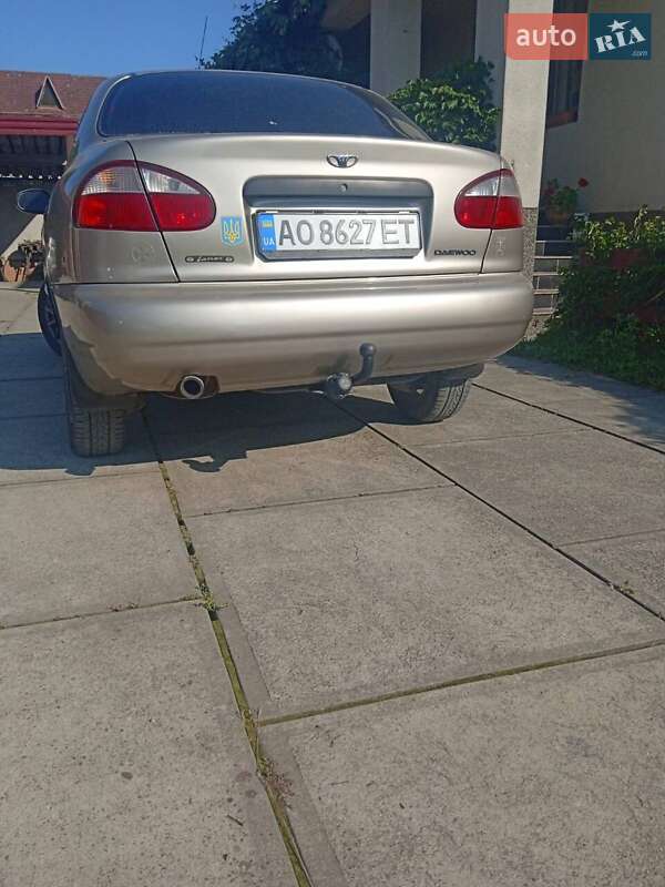 Седан Daewoo Lanos 2007 в Хусте