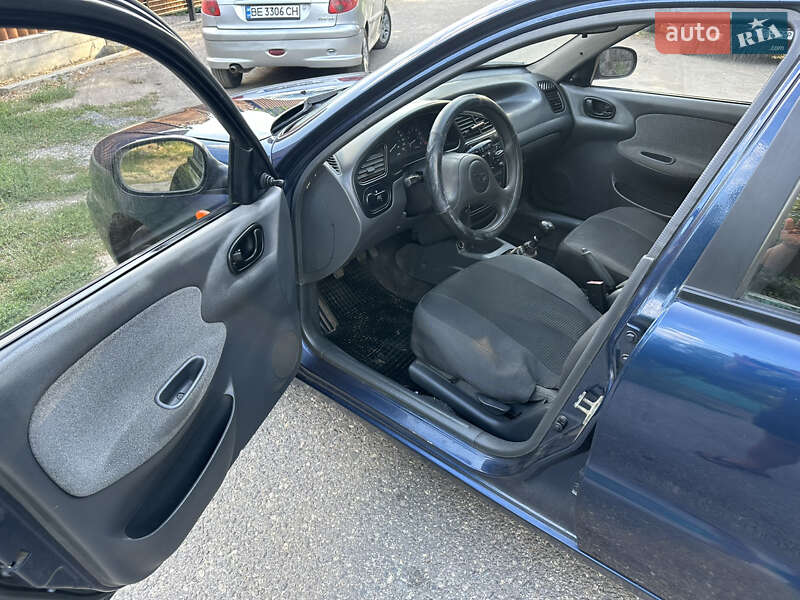 Седан Daewoo Lanos 2006 в Новом Буге
