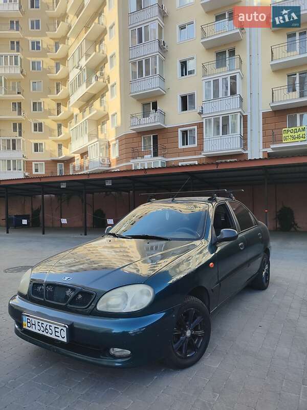 Седан Daewoo Lanos 2003 в Одессе