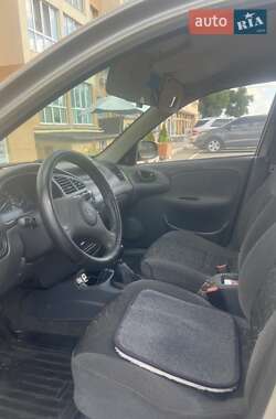 Седан Daewoo Lanos 2004 в 