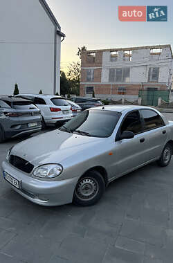 Седан Daewoo Lanos 2004 в Підволочиську