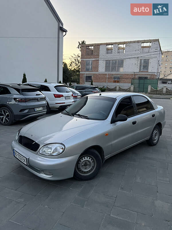 Седан Daewoo Lanos 2004 в 
