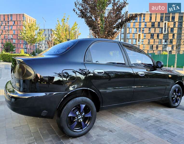 Седан Daewoo Lanos 2007 в Киеве