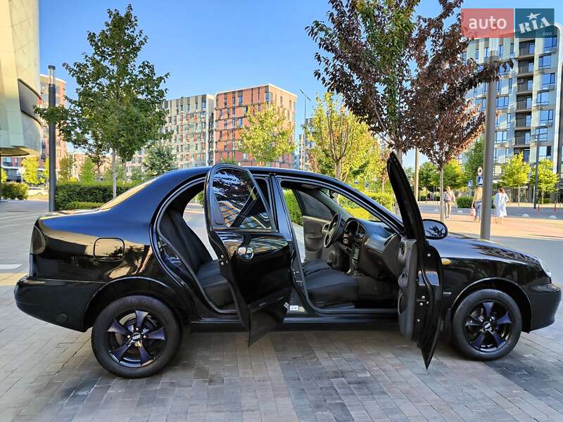 Седан Daewoo Lanos 2007 в Киеве