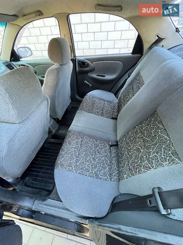 Седан Daewoo Lanos 2008 в Казатине