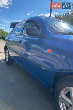 Хэтчбек Daewoo Lanos 2008 в 