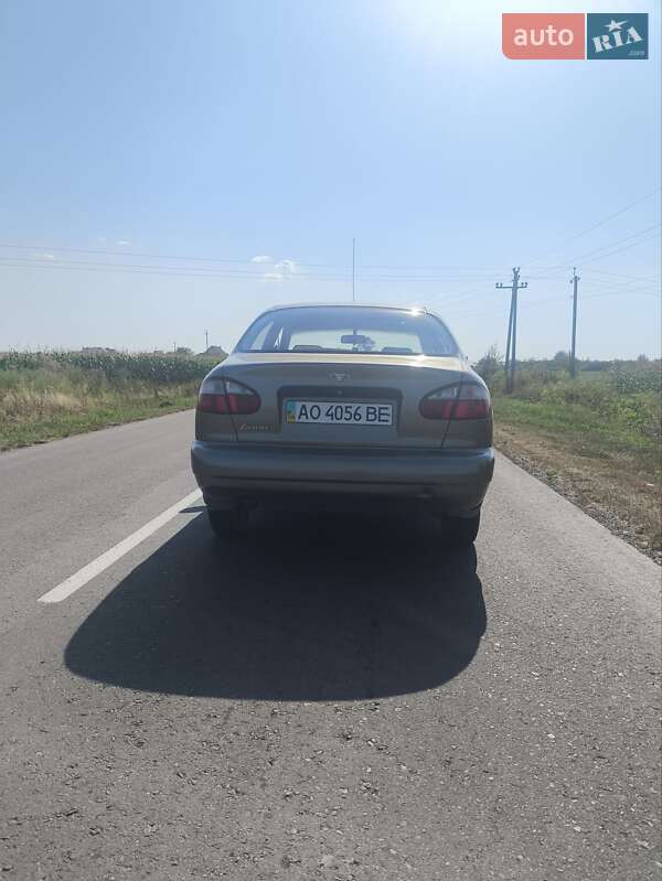 Седан Daewoo Lanos 2004 в Виноградове