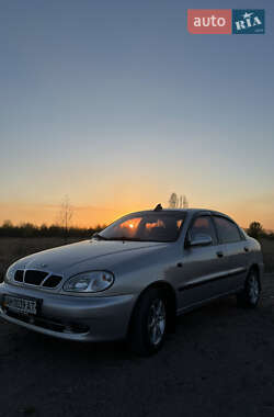 Седан Daewoo Lanos 2005 в Коростені