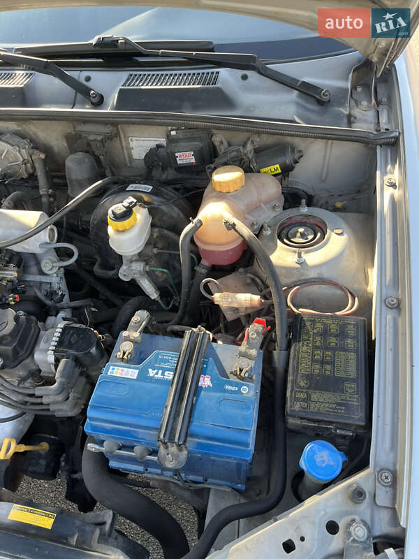 Седан Daewoo Lanos 2005 в Коростене