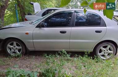 Хэтчбек Daewoo Lanos 2000 в 