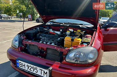 Седан Daewoo Lanos 2000 в 