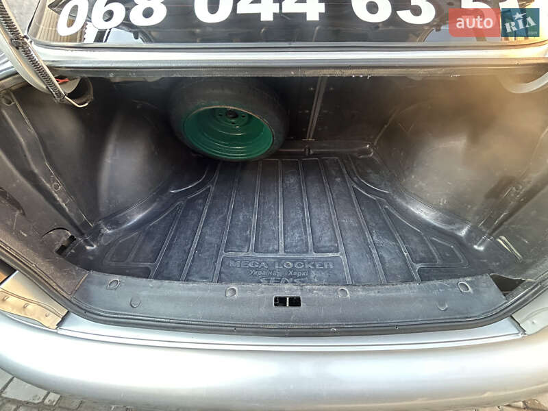 Седан Daewoo Lanos 2005 в Монастырище