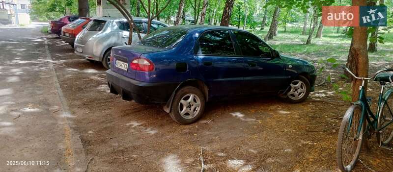 Седан Daewoo Lanos 1998 в Пещанке