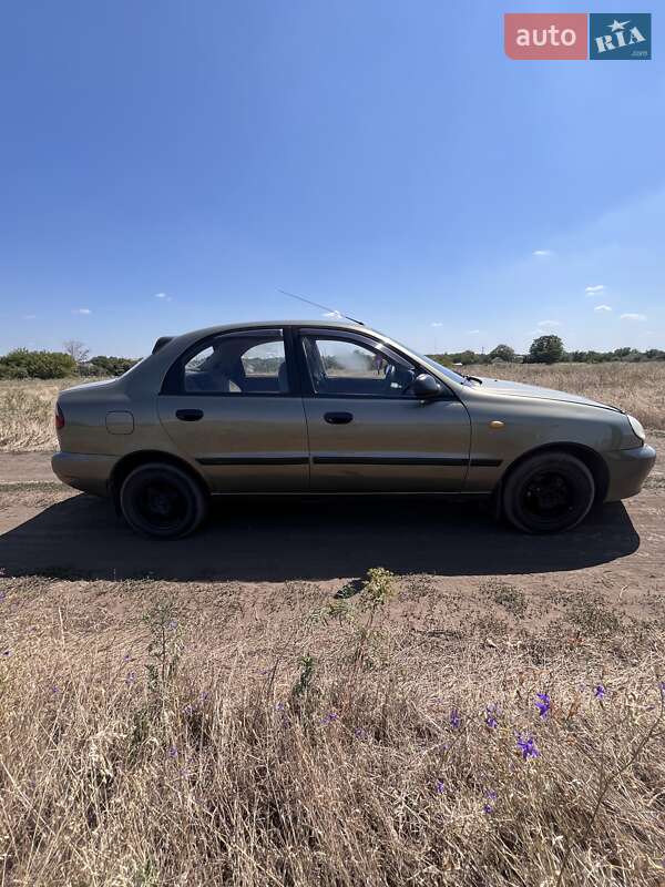 Седан Daewoo Lanos 2007 в Соленом
