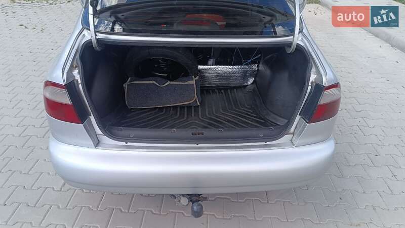 Седан Daewoo Lanos 2007 в Киеве