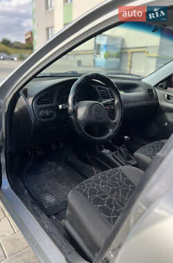 Седан Daewoo Lanos 2004 в 