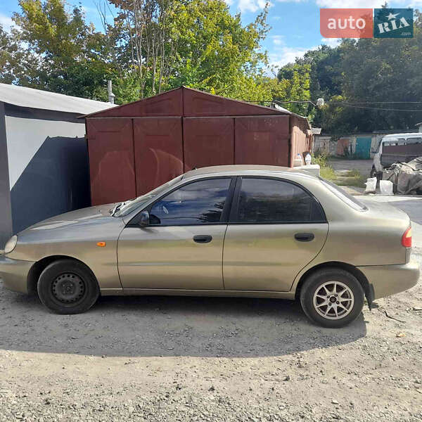 Седан Daewoo Lanos 2005 в 