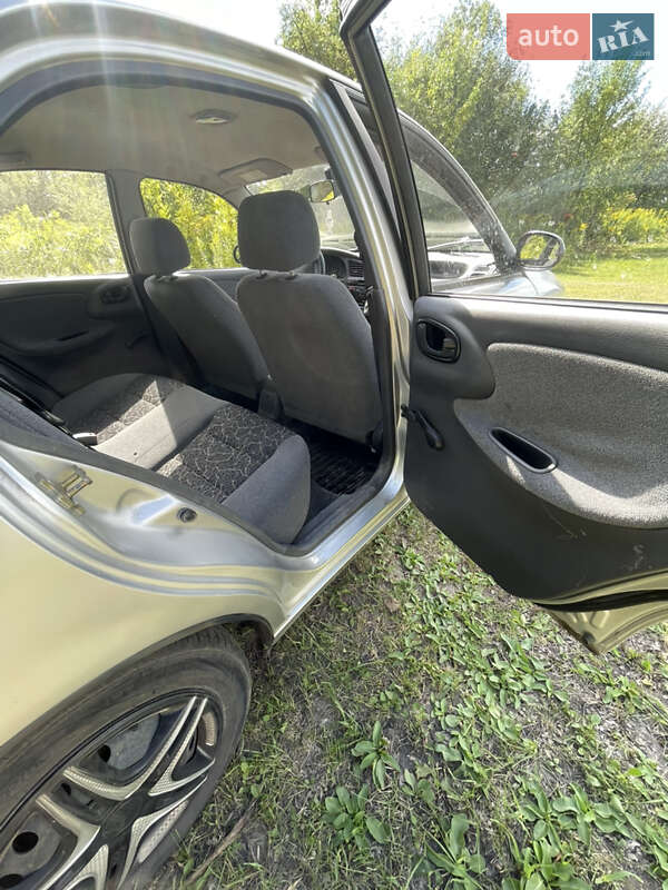 Седан Daewoo Lanos 2007 в Броварах