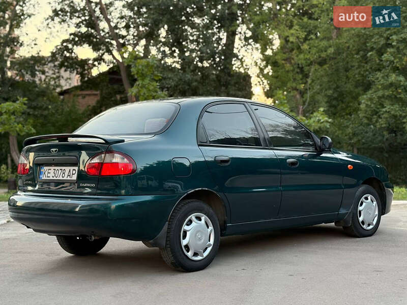 Седан Daewoo Lanos 2004 в Харькове