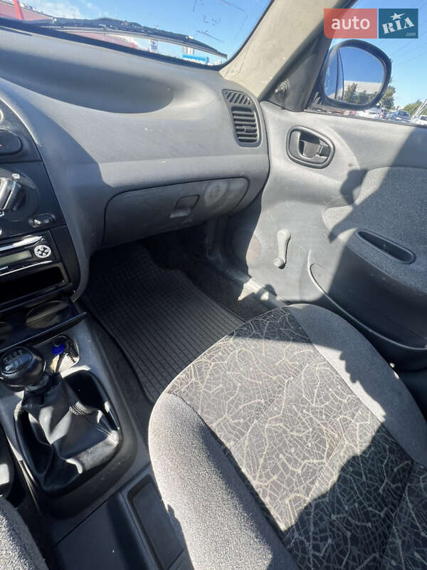 Седан Daewoo Lanos 2007 в Киеве