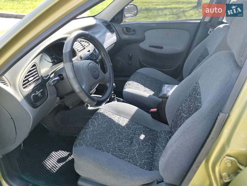 Седан Daewoo Lanos 2006 в Кременчуге
