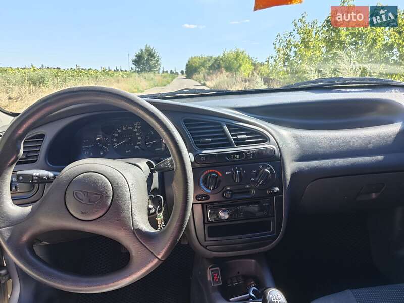 Седан Daewoo Lanos 2000 в Кропивницькому