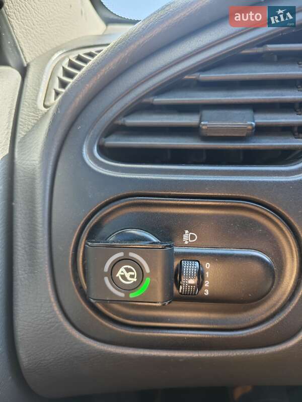 Седан Daewoo Lanos 2000 в Кропивницькому