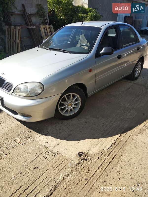 Седан Daewoo Lanos 2003 в Мукачево фото 4 Седан Daewoo Lanos 2003 в Мукачево
