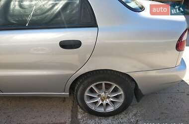 Седан Daewoo Lanos 2003 в Мукачево