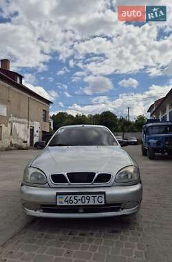Седан Daewoo Lanos 2002 в Бережанах
