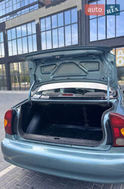 Седан Daewoo Lanos 2011 в 
