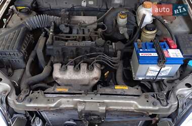 Седан Daewoo Lanos 2004 в 