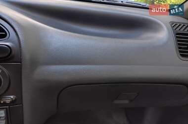 Седан Daewoo Lanos 2004 в 