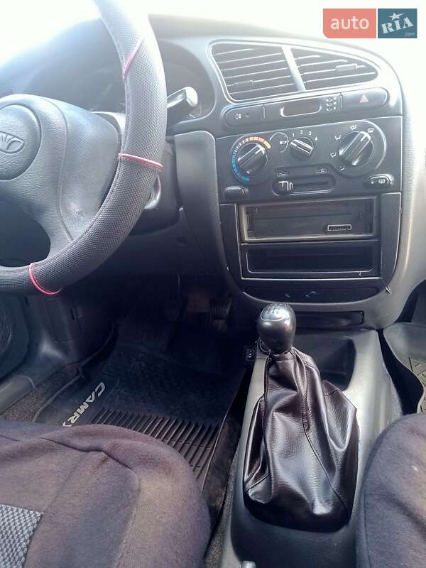 Седан Daewoo Lanos 2003 в Киеве фото 8 Седан Daewoo Lanos 2003 в Киеве