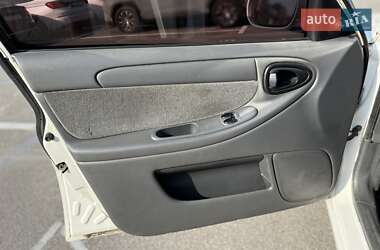 Хэтчбек Daewoo Lanos 2009 в 