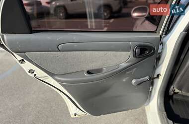 Хэтчбек Daewoo Lanos 2009 в 