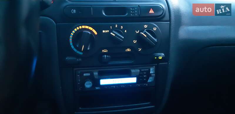 Седан Daewoo Lanos 2003 в Черкассах